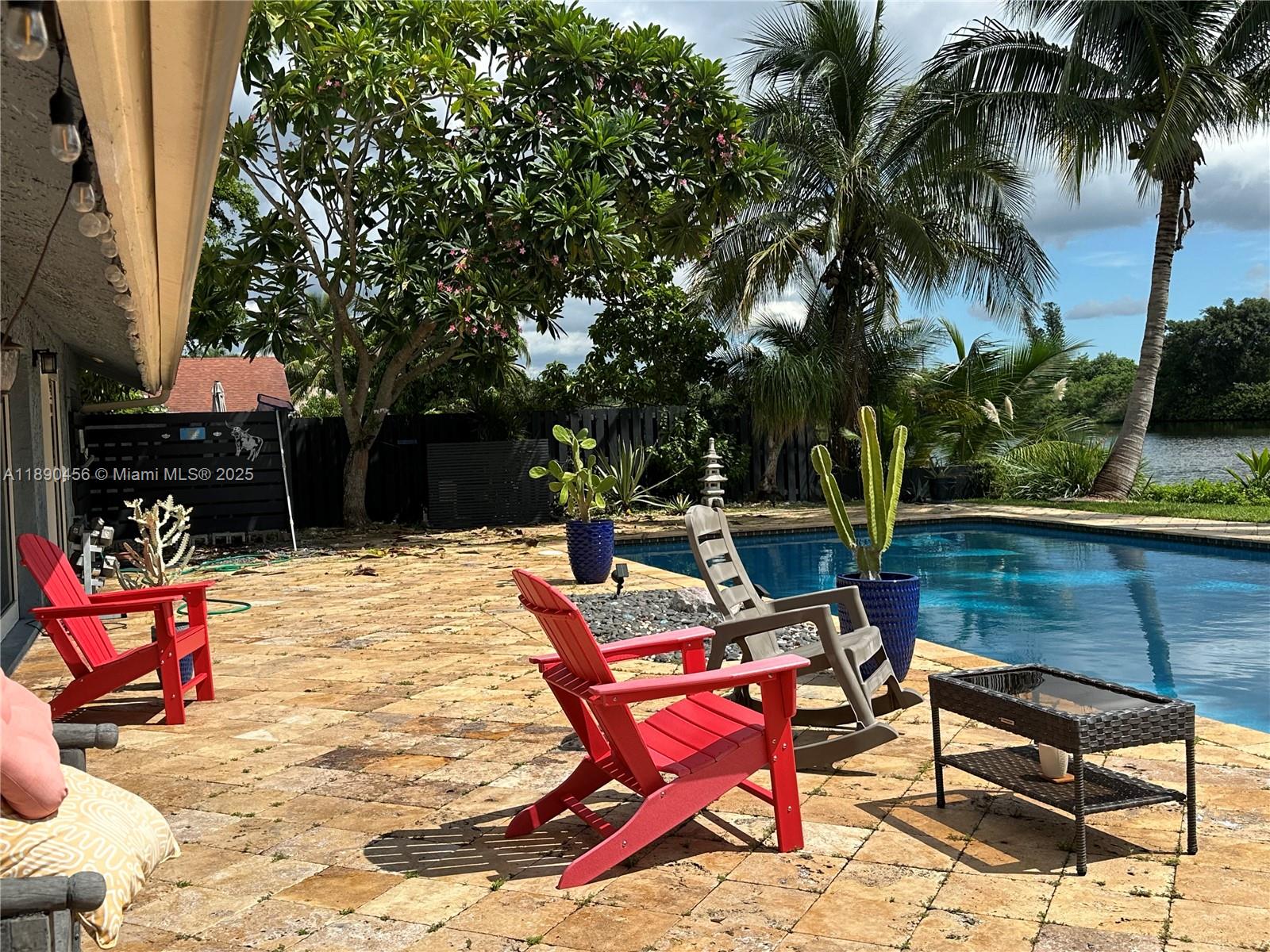 DAVIDE ISLES - Residential Lease