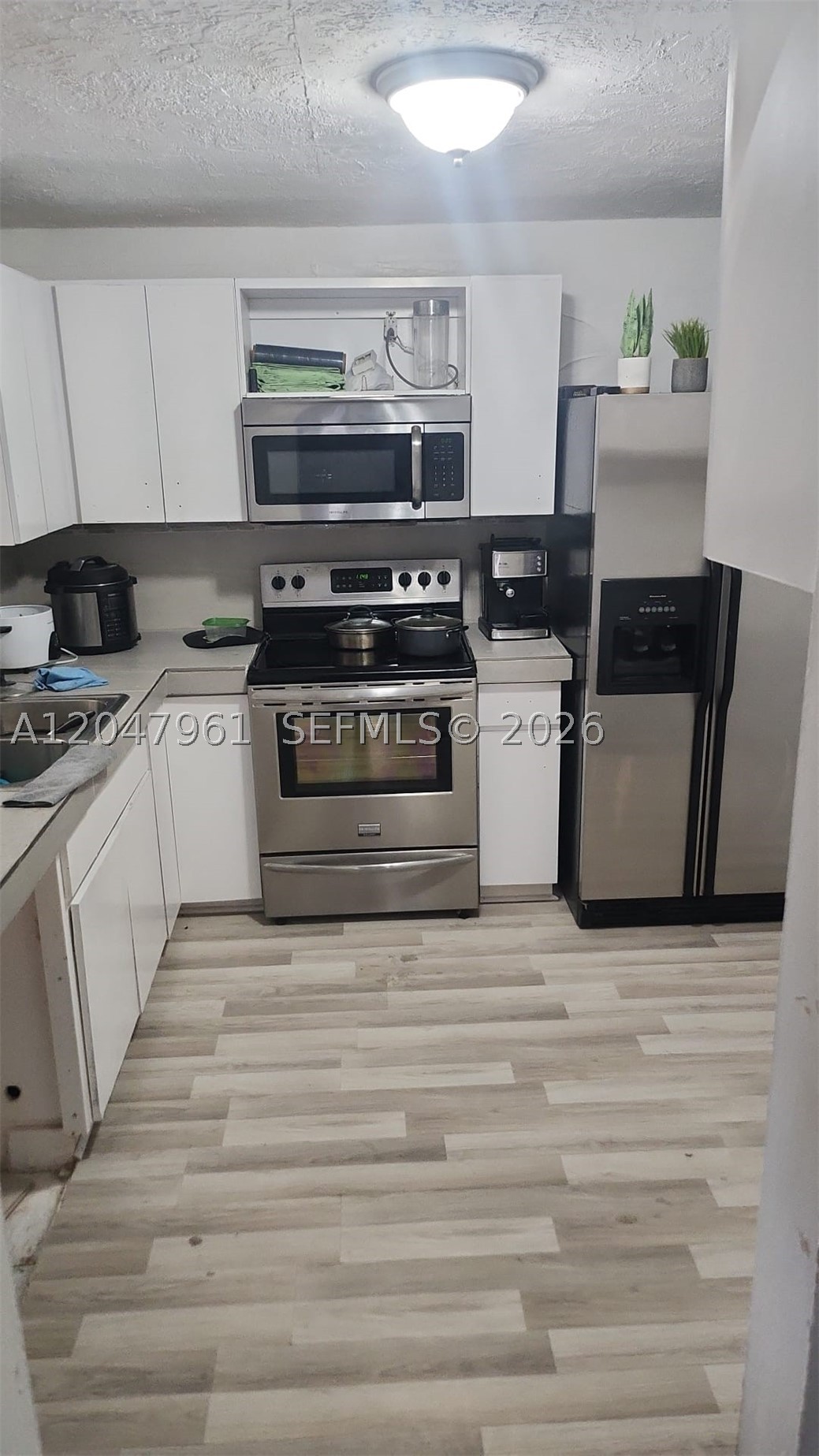 15115 NE 6th Ave 32