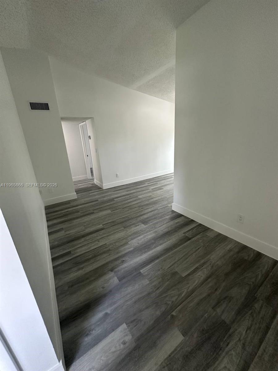 WATERSIDE TOWNHOMES SEC 2 - Residential