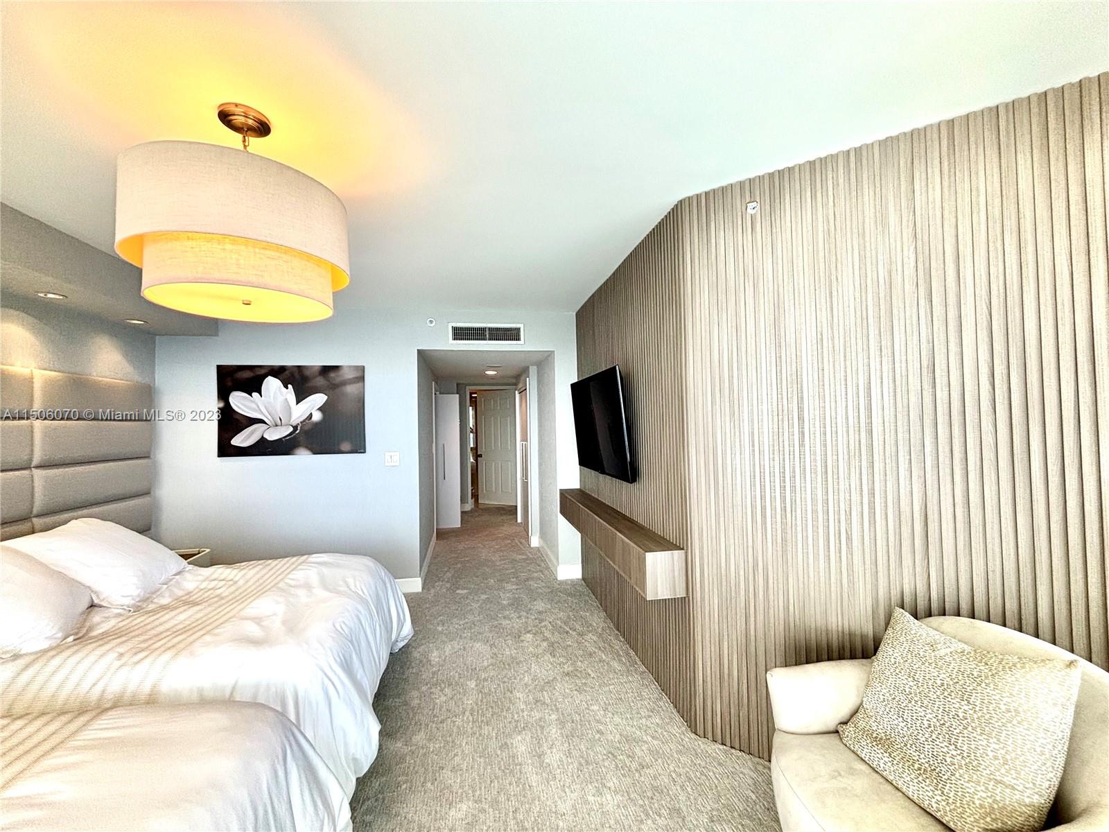 MILLENNIUM CONDO - Residential