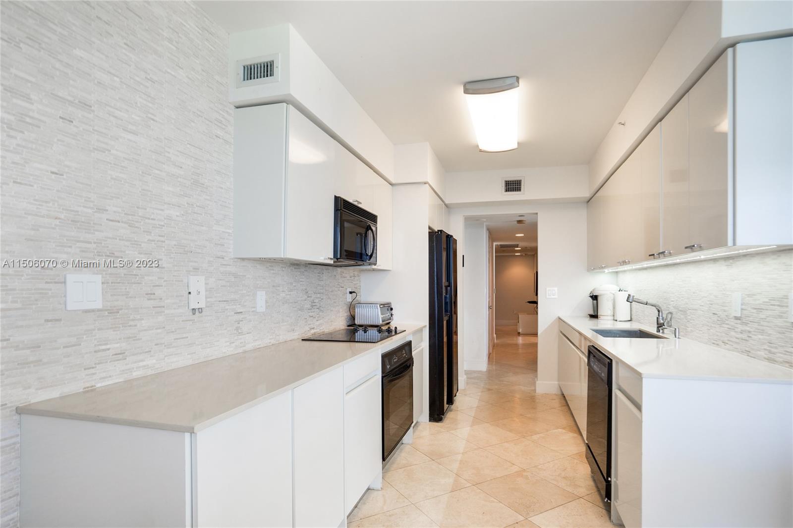 MILLENNIUM CONDO - Residential