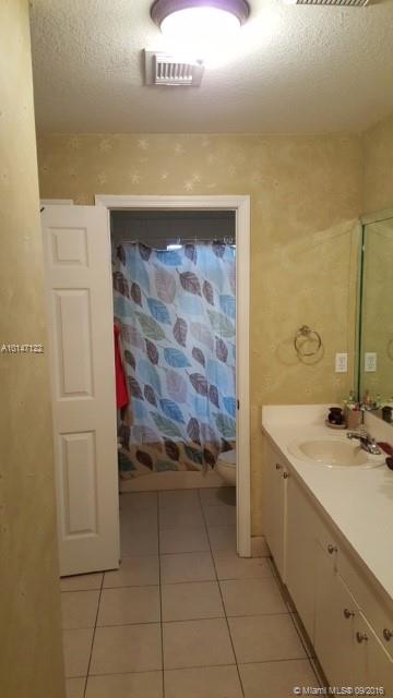 Abel Homes/Cambridge Esta - Residential Lease