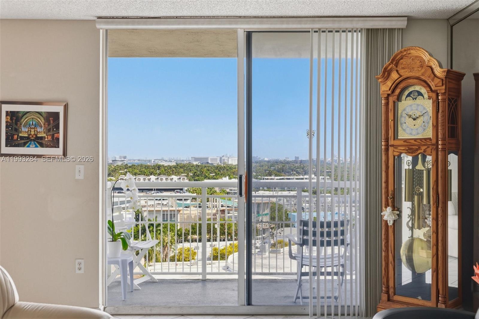 WEST BAY PLAZA CONDO - Residential