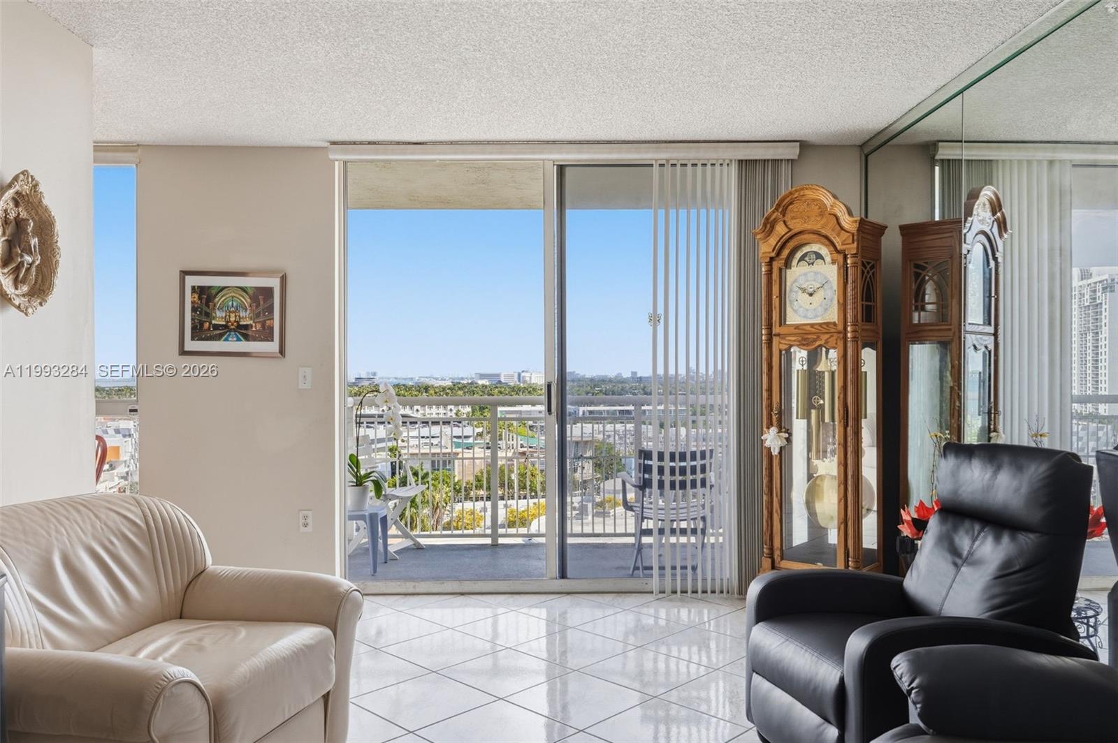 WEST BAY PLAZA CONDO - Residential