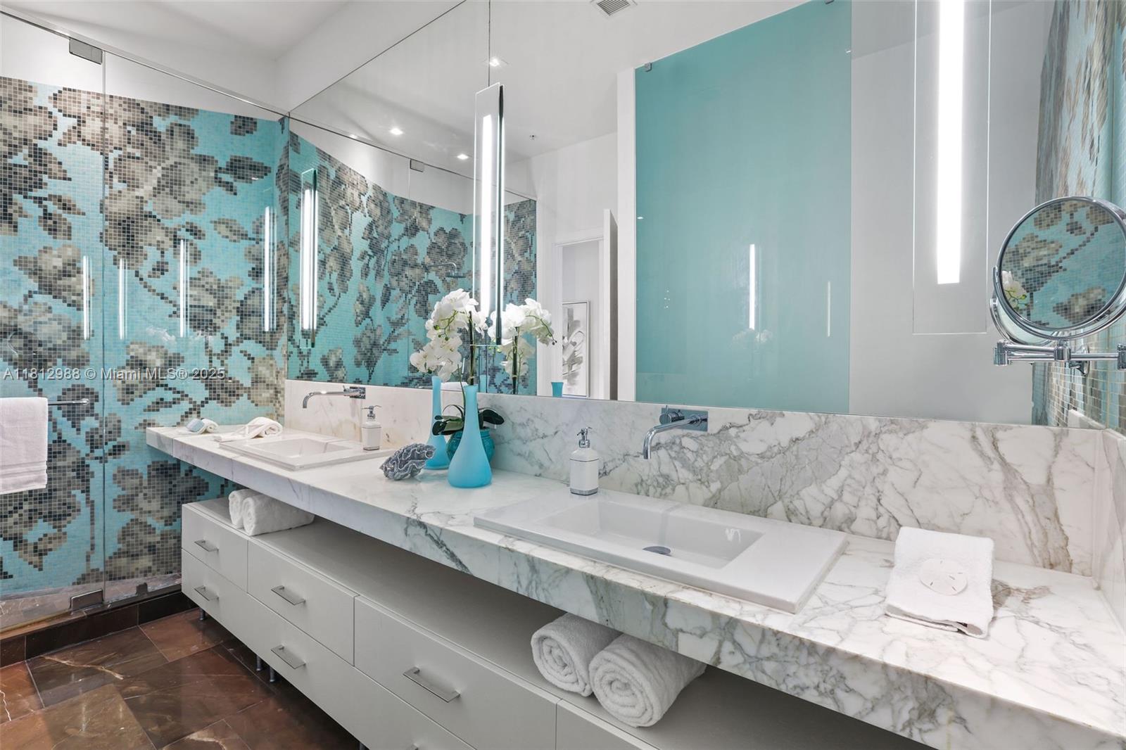 THE MERIDIAN CONDO - Residential Lease