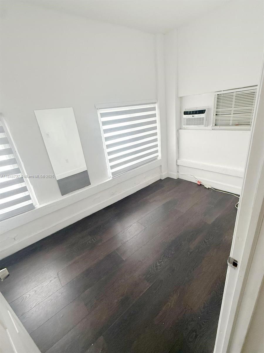 337 SW 10th Ave 3