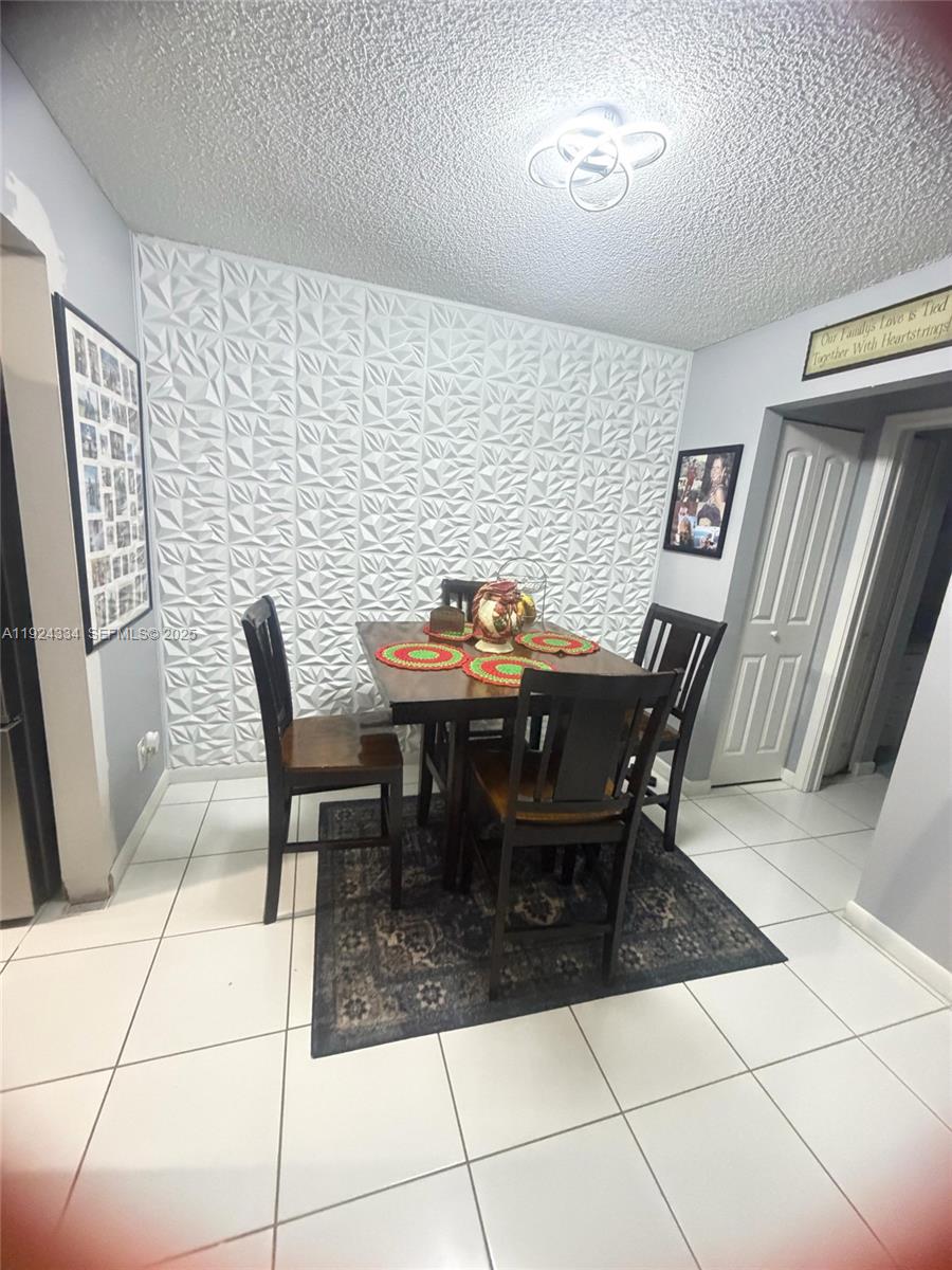 LOCH LOMOND SEC 3 - Residential Lease