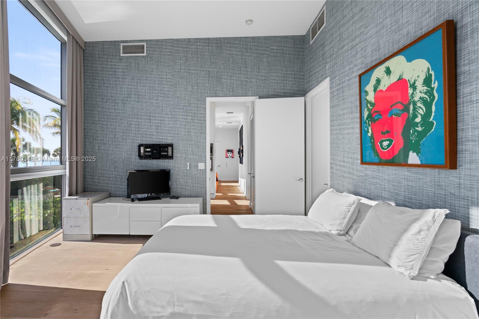 MEI CONDO - Residential