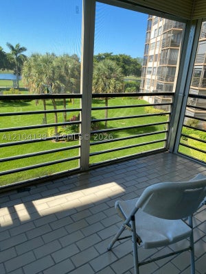 900 SAINT CHARLES PL APT 321, PEMBROKE PINES, FL 33026 - Image c6fd7fe1e9cb868dba6bcfe4a8a9fefb/2517142331