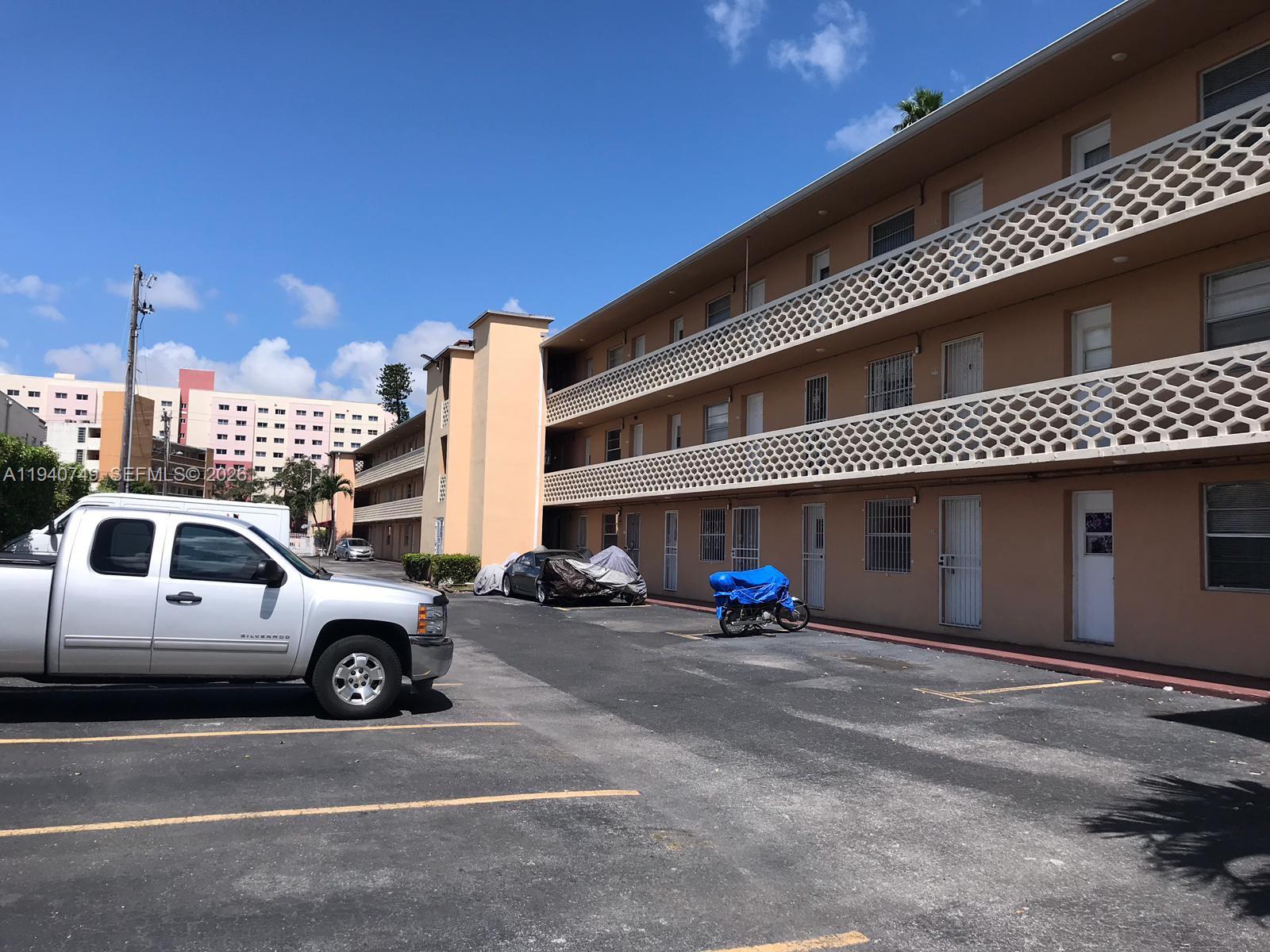 1610 RIVER PLACE CONDO - Residential Lease