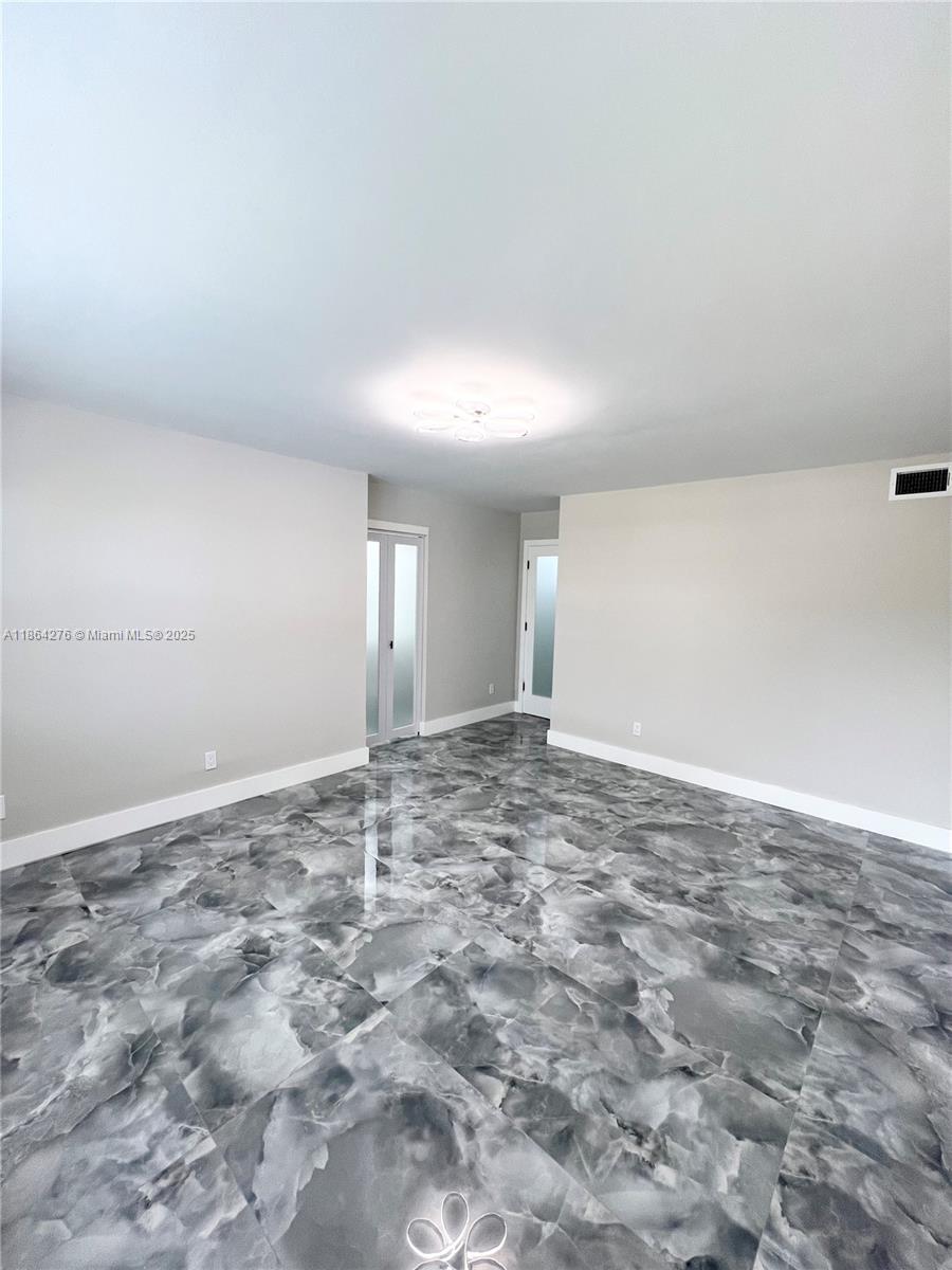 LAKES OF CARRIAGE HILLS - Residential