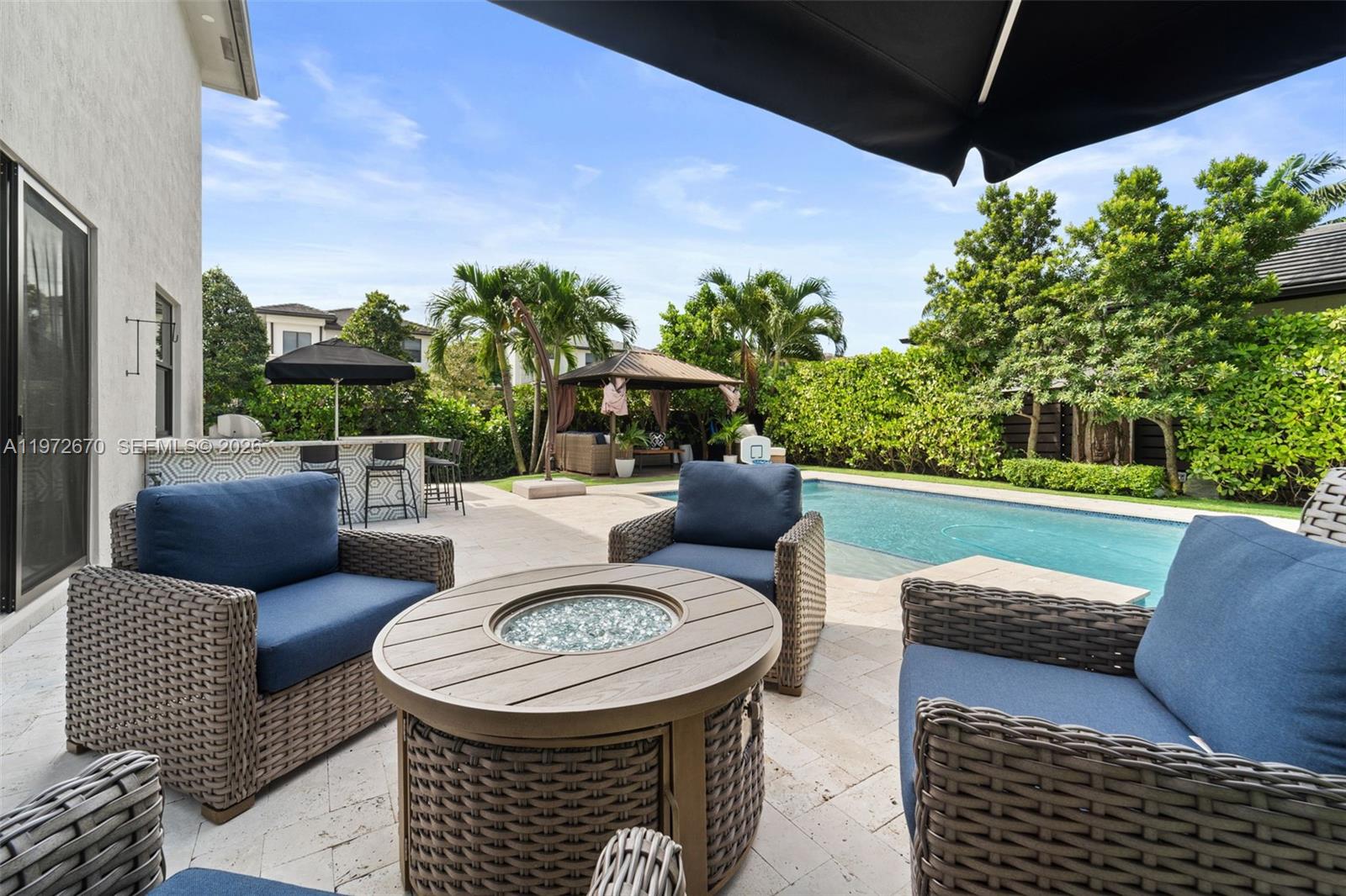 DUNNWOODY LAKE - Residential