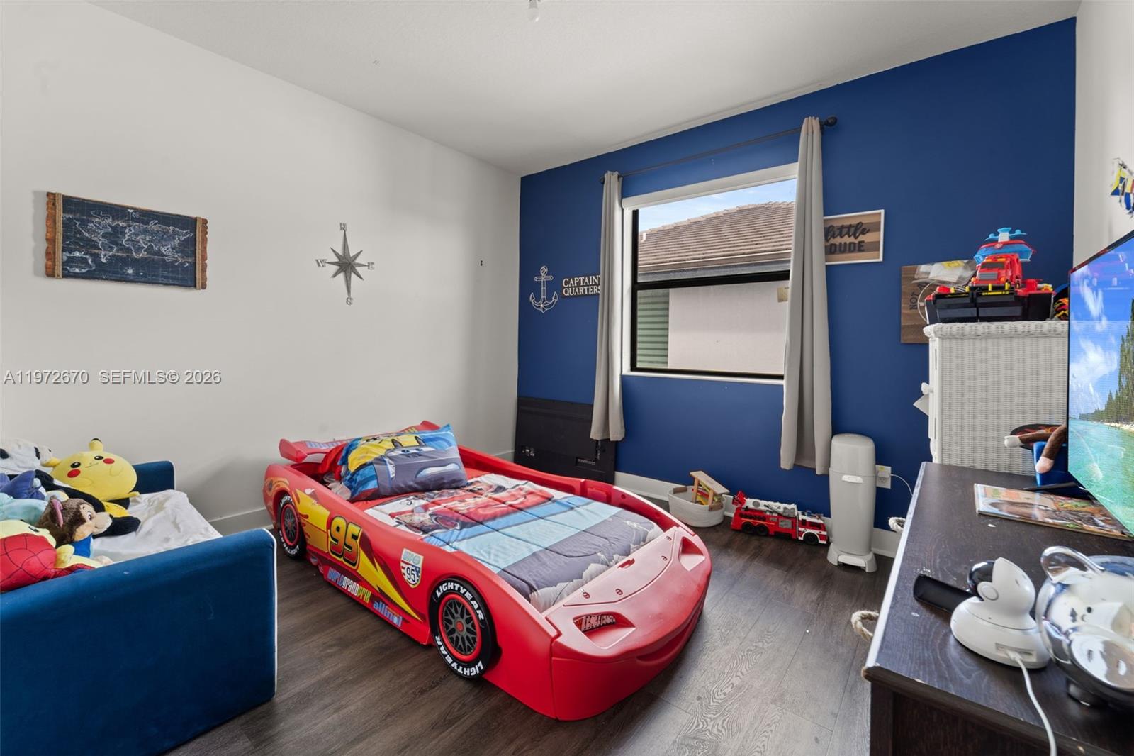 DUNNWOODY LAKE - Residential