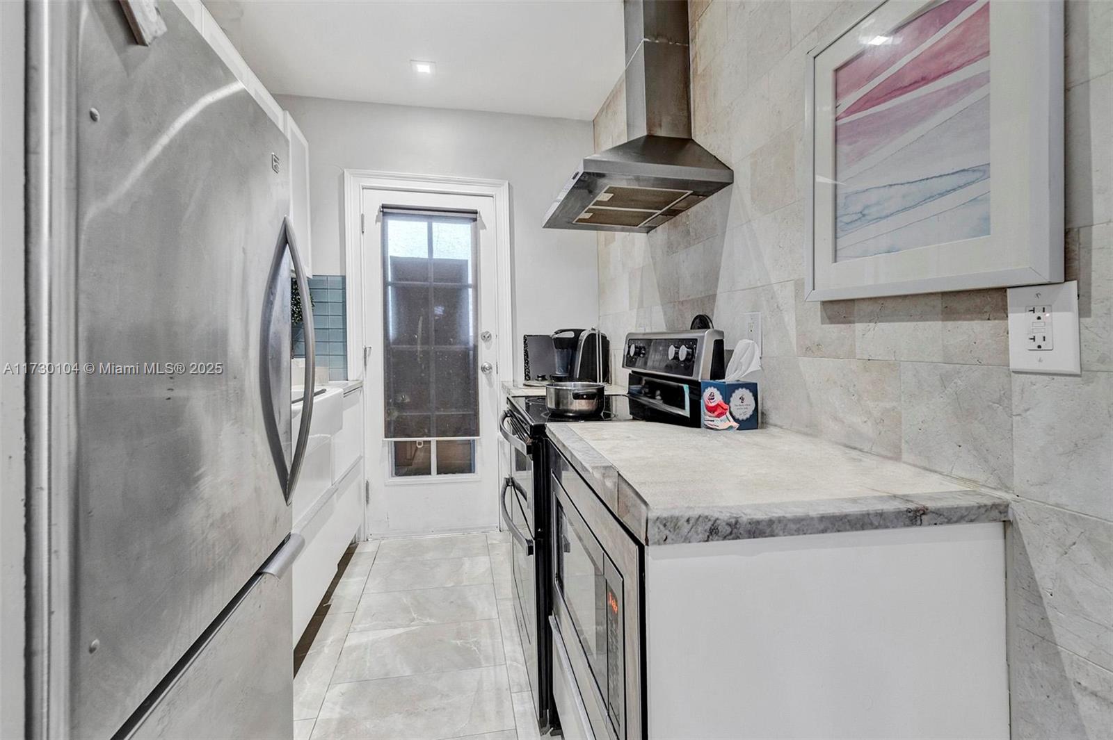 LINCOLN PLACE CONDO - Residential