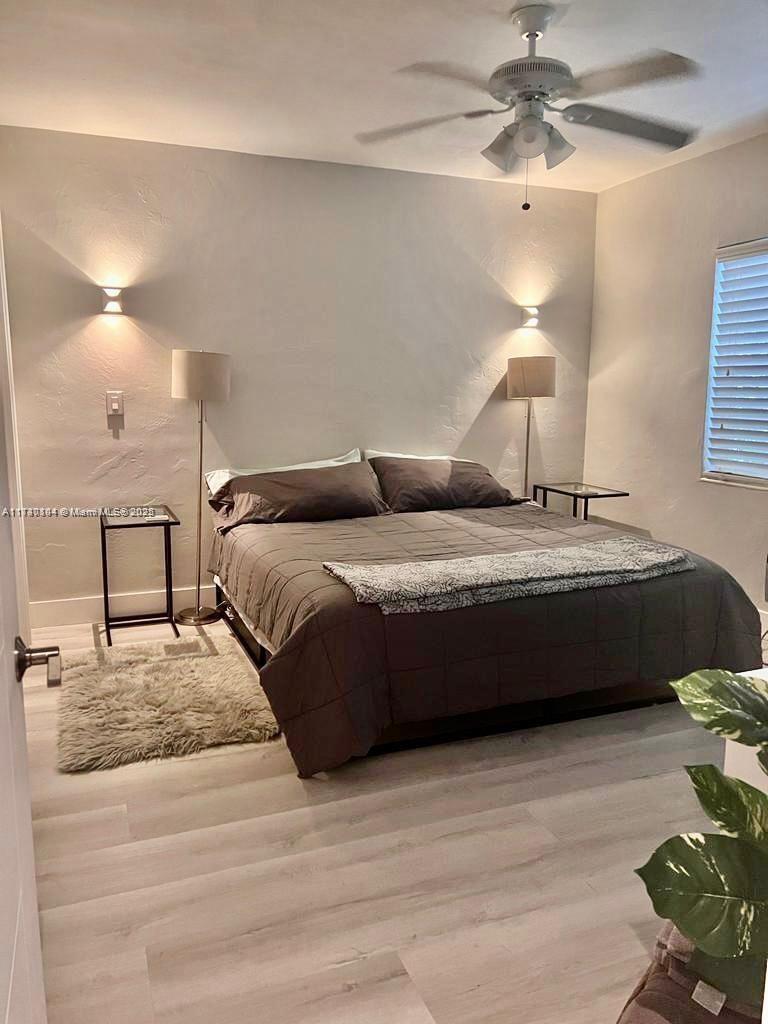 LINCOLN PLACE CONDO - Residential