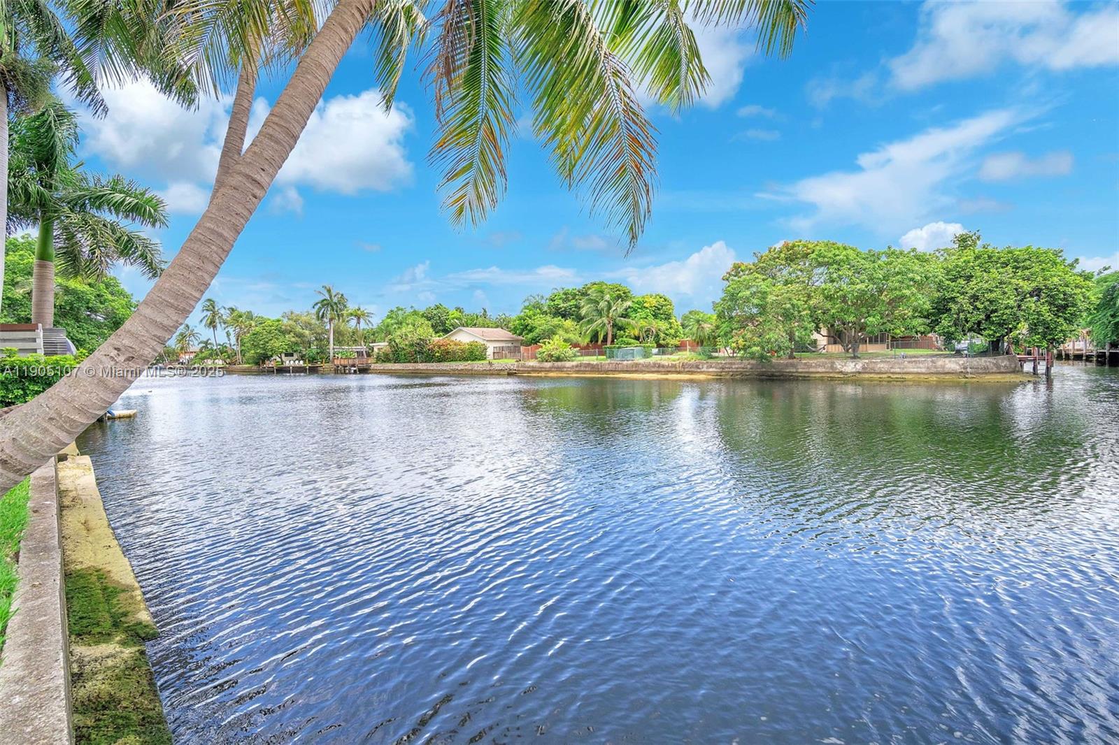 LOOK HOMESITES NO 3 - Residential Lease