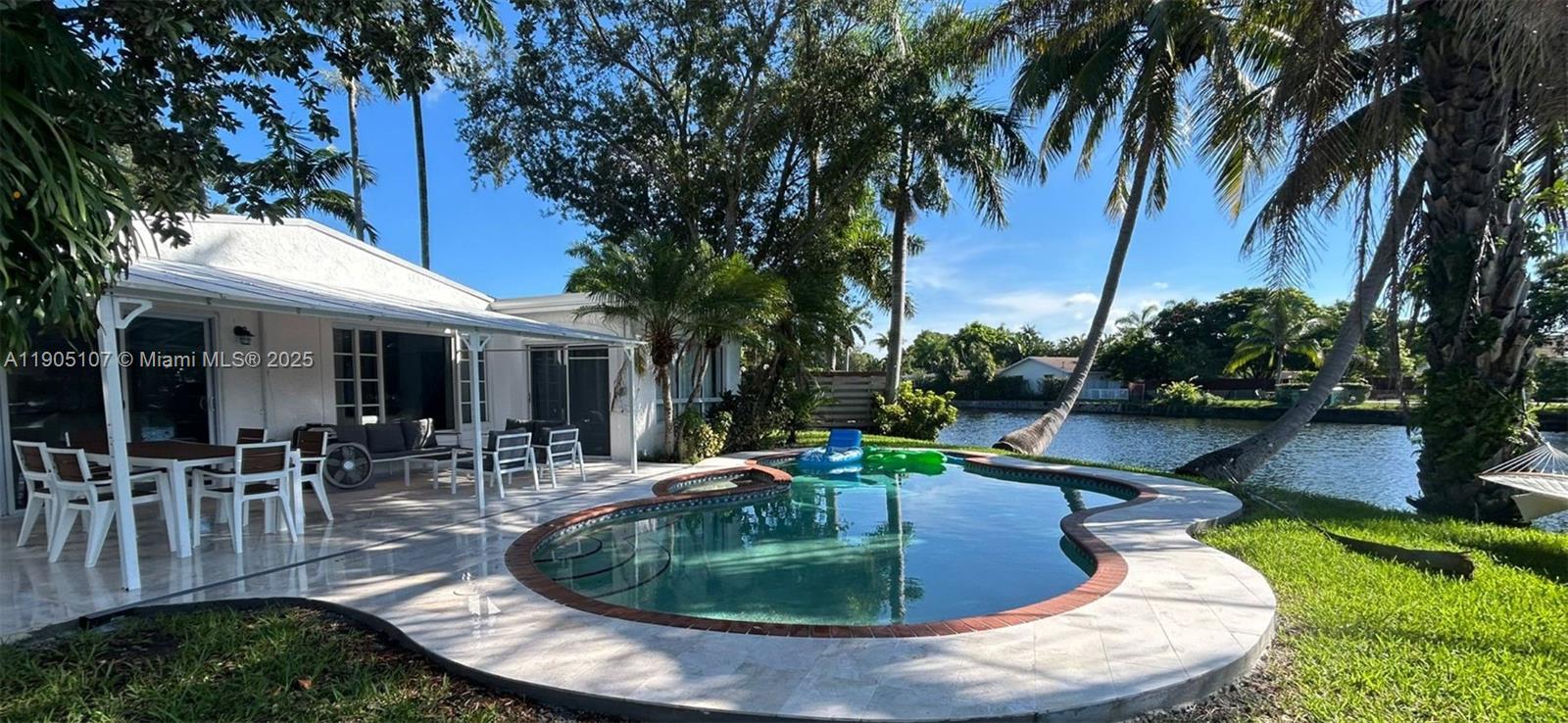 LOOK HOMESITES NO 3 - Residential Lease