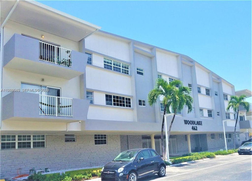 Photo of 462 Golden Isles Dr #203, Hallandale Beach, FL 33009 (MLS # A11988685)