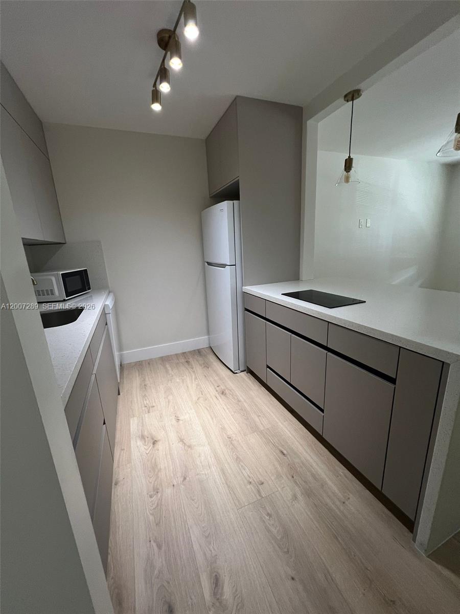 KINGSLEY AT CENTURY VILLA - Residential