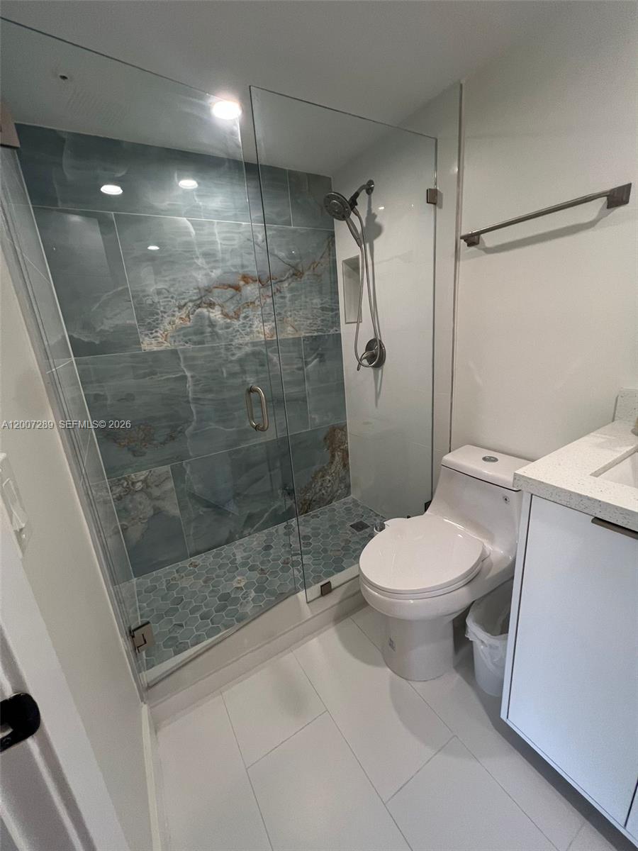 KINGSLEY AT CENTURY VILLA - Residential