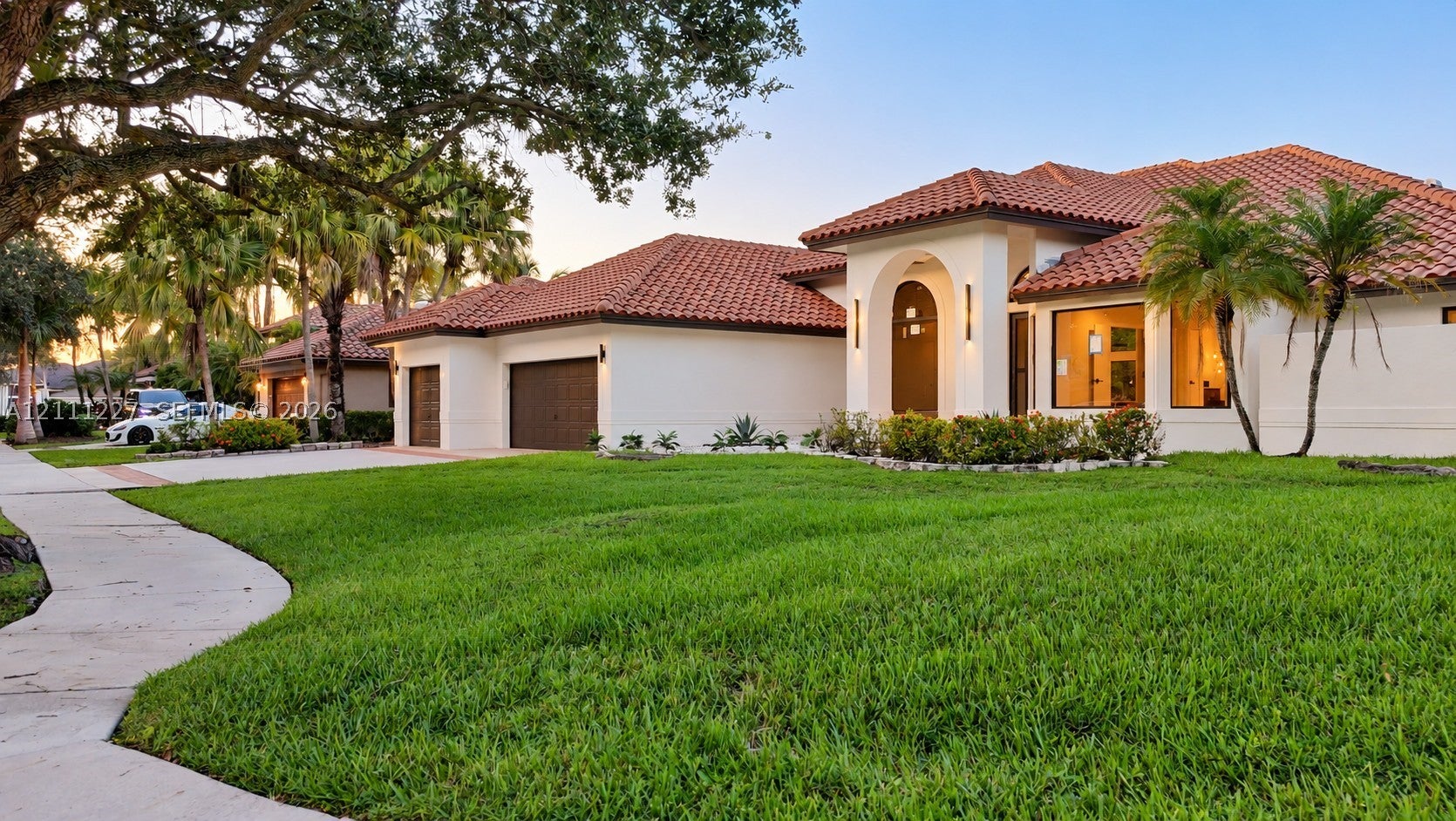 1190 Manor Ct