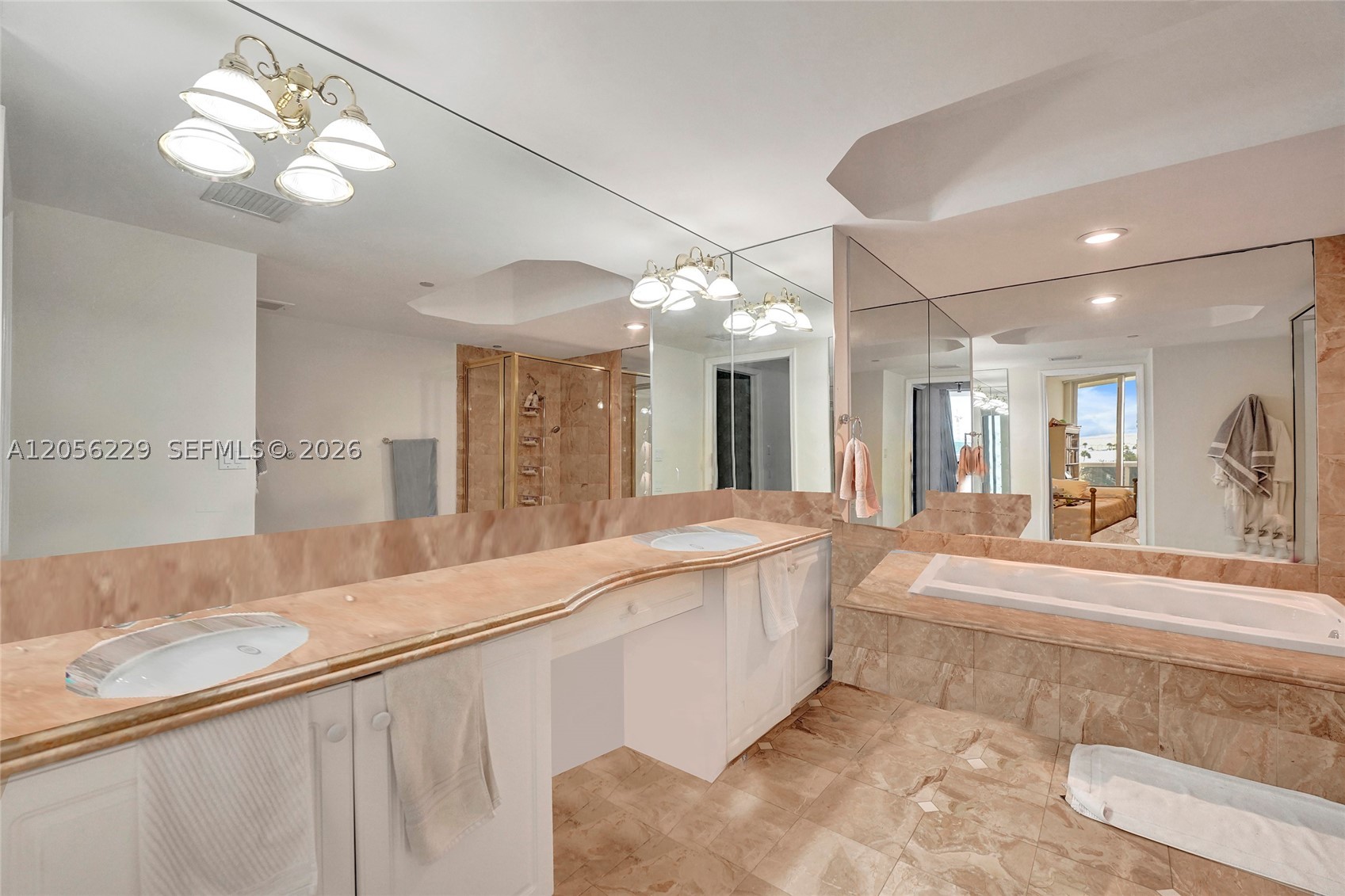 9595 Collins Ave N5-G
