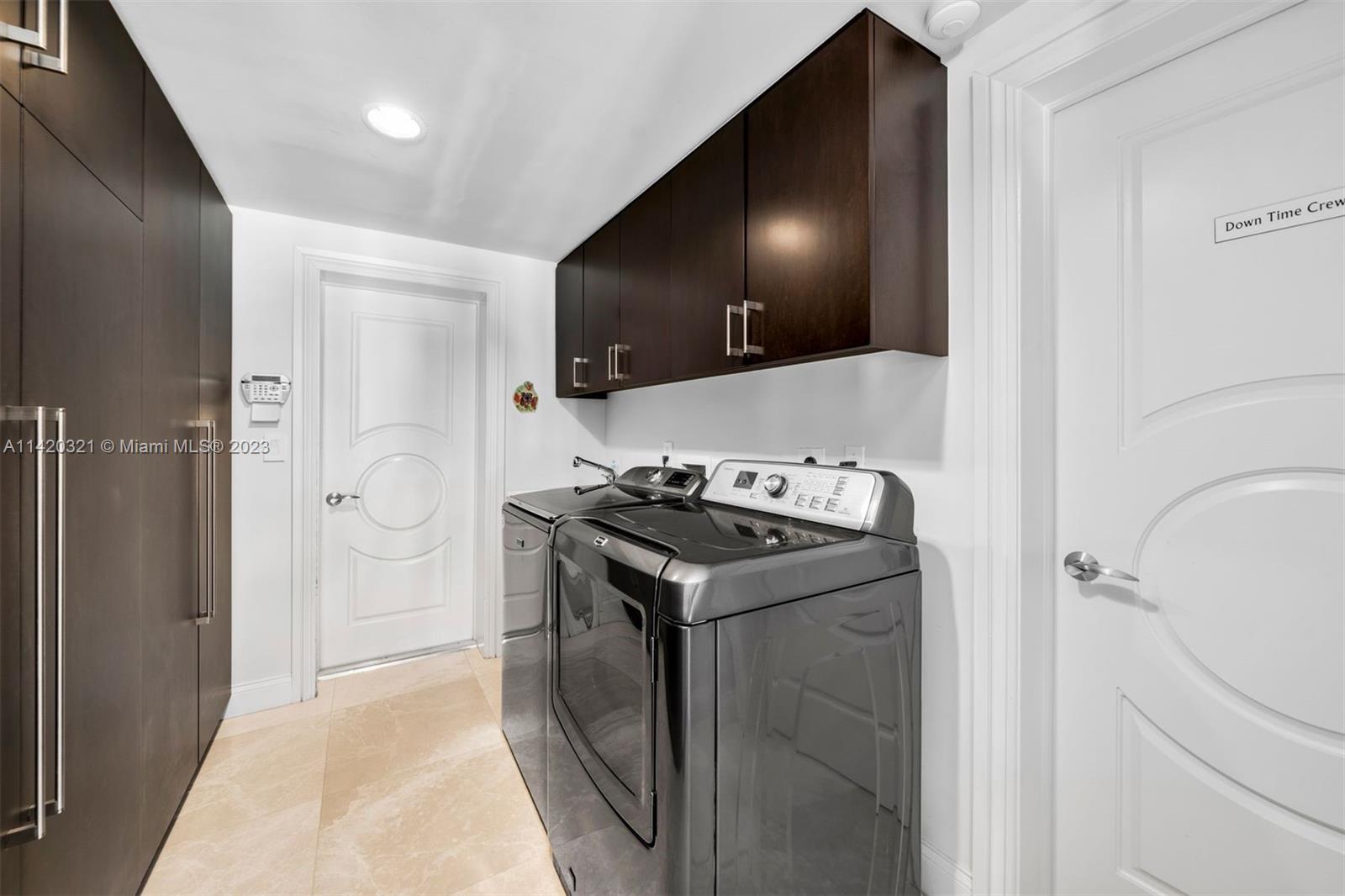 CORAL BAY SEC B - Residential