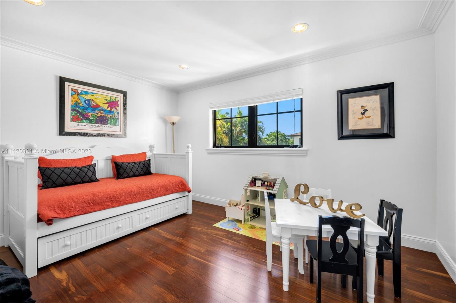 CORAL BAY SEC B - Residential