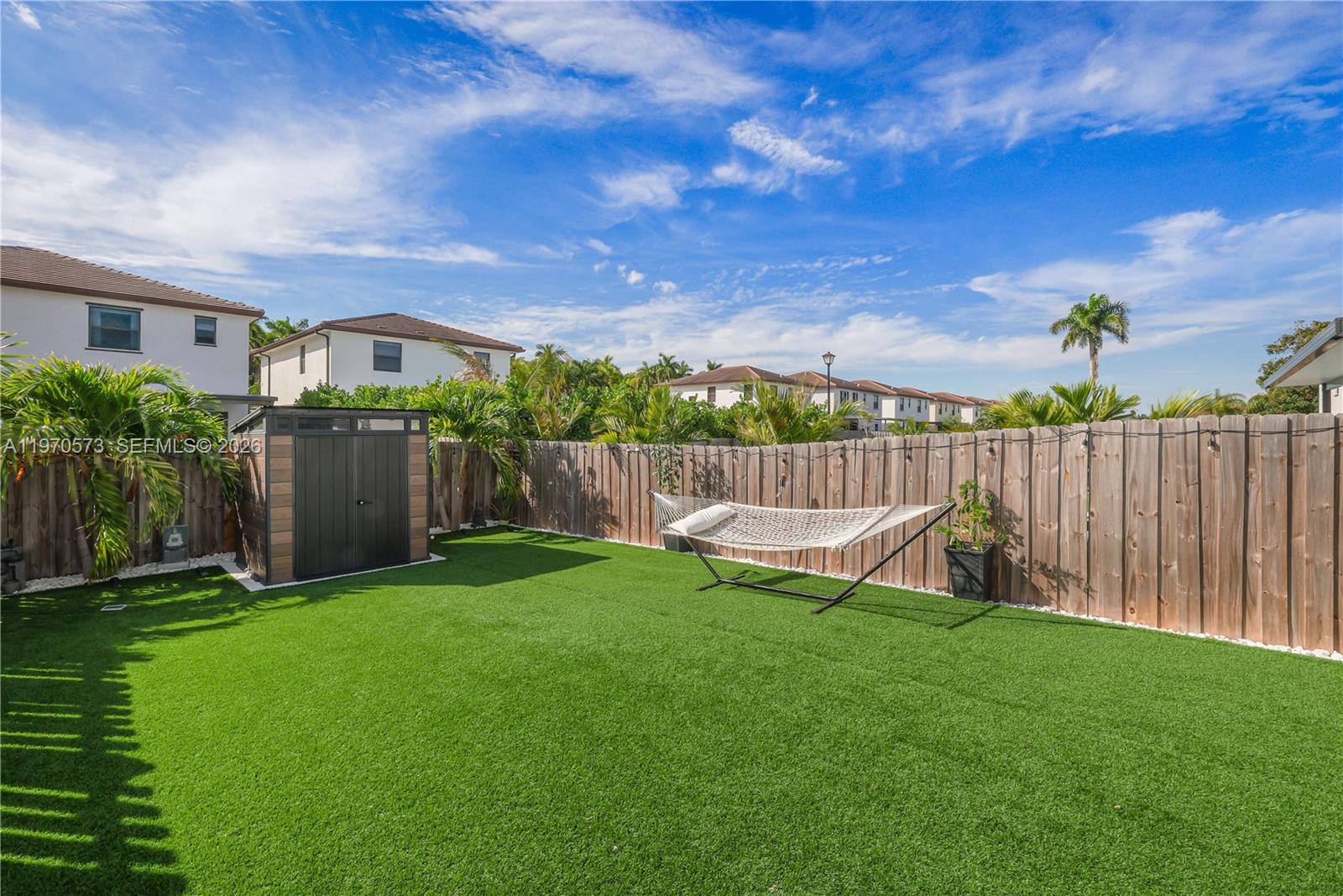 ALLAPATTAH GDNS - Residential