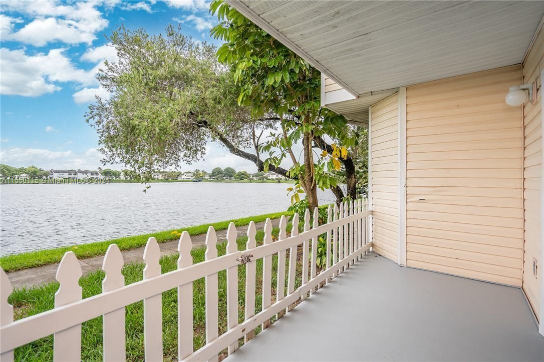 SUMMER LAKE - Residential Lease