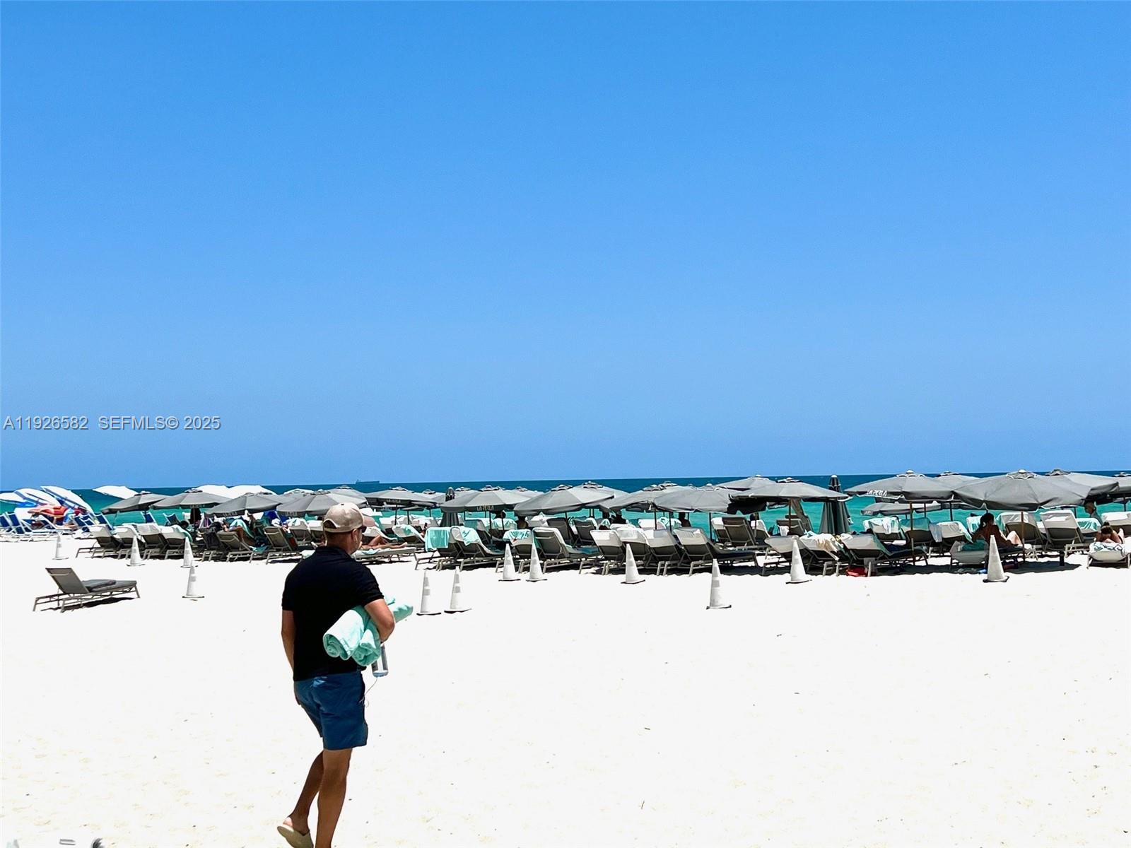 LA PERLA CONDO - Residential