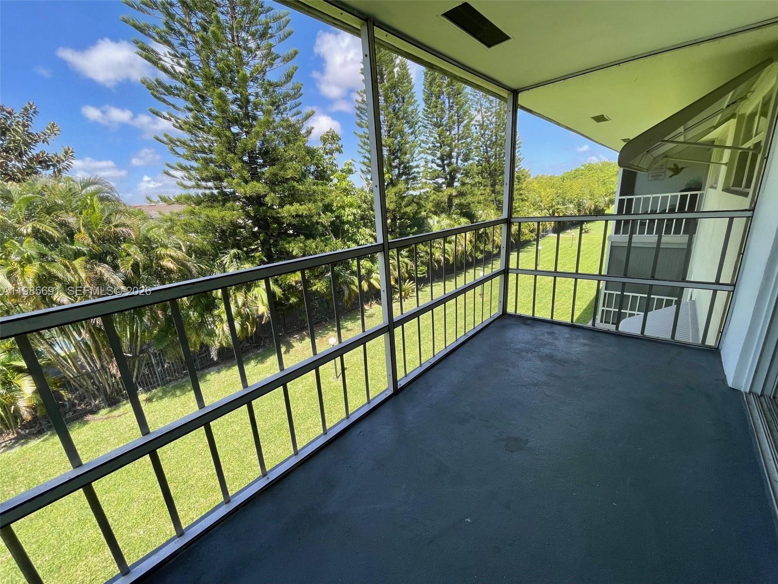 HILLCREST NO 4 CONDO - Residential