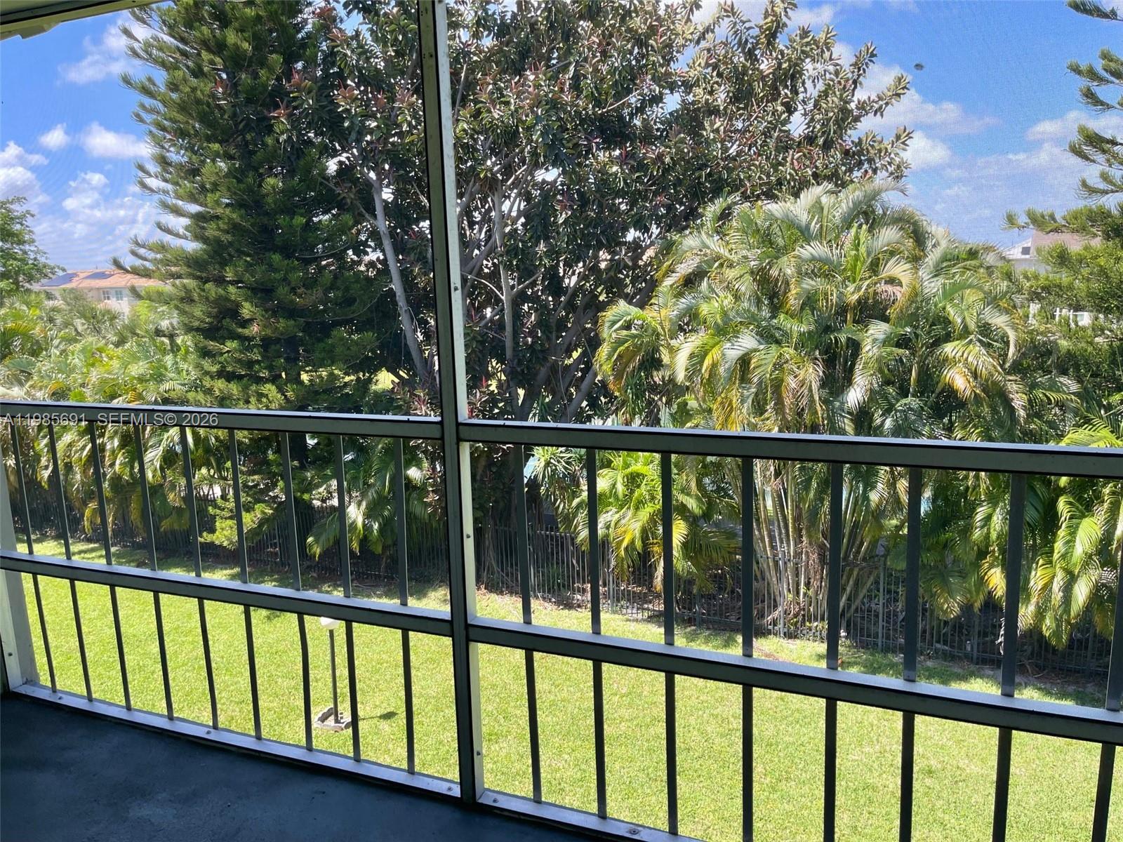 HILLCREST NO 4 CONDO - Residential