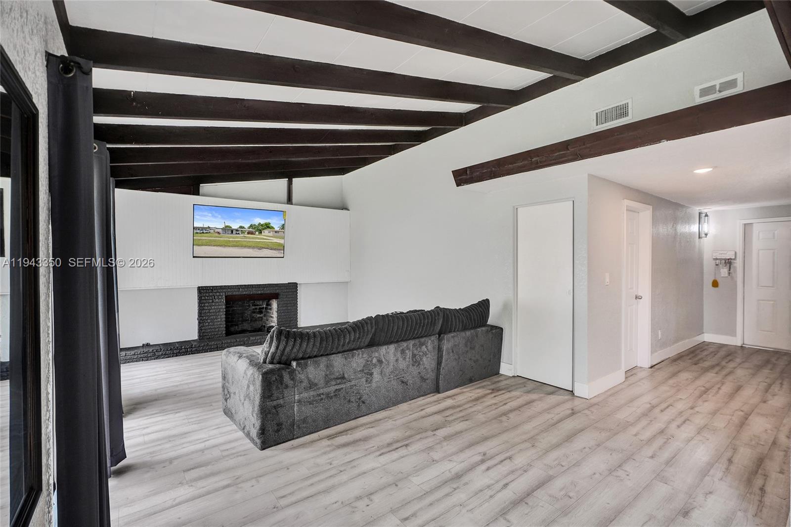 SIERRA MIRADA - Residential