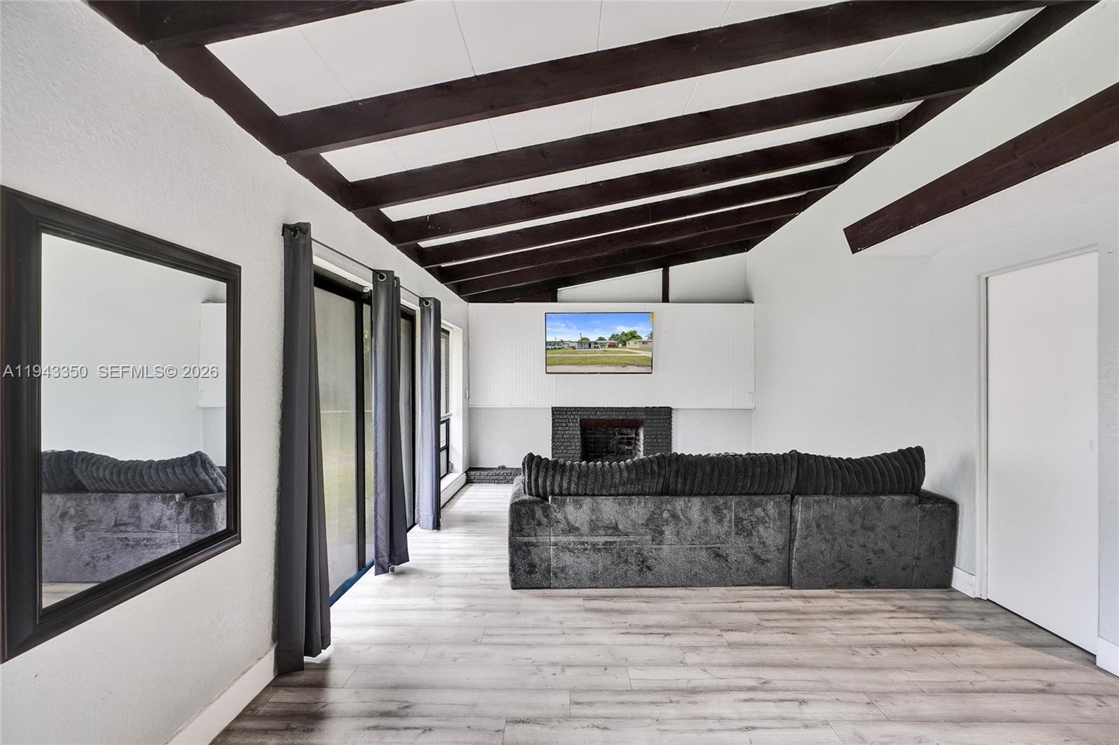 SIERRA MIRADA - Residential