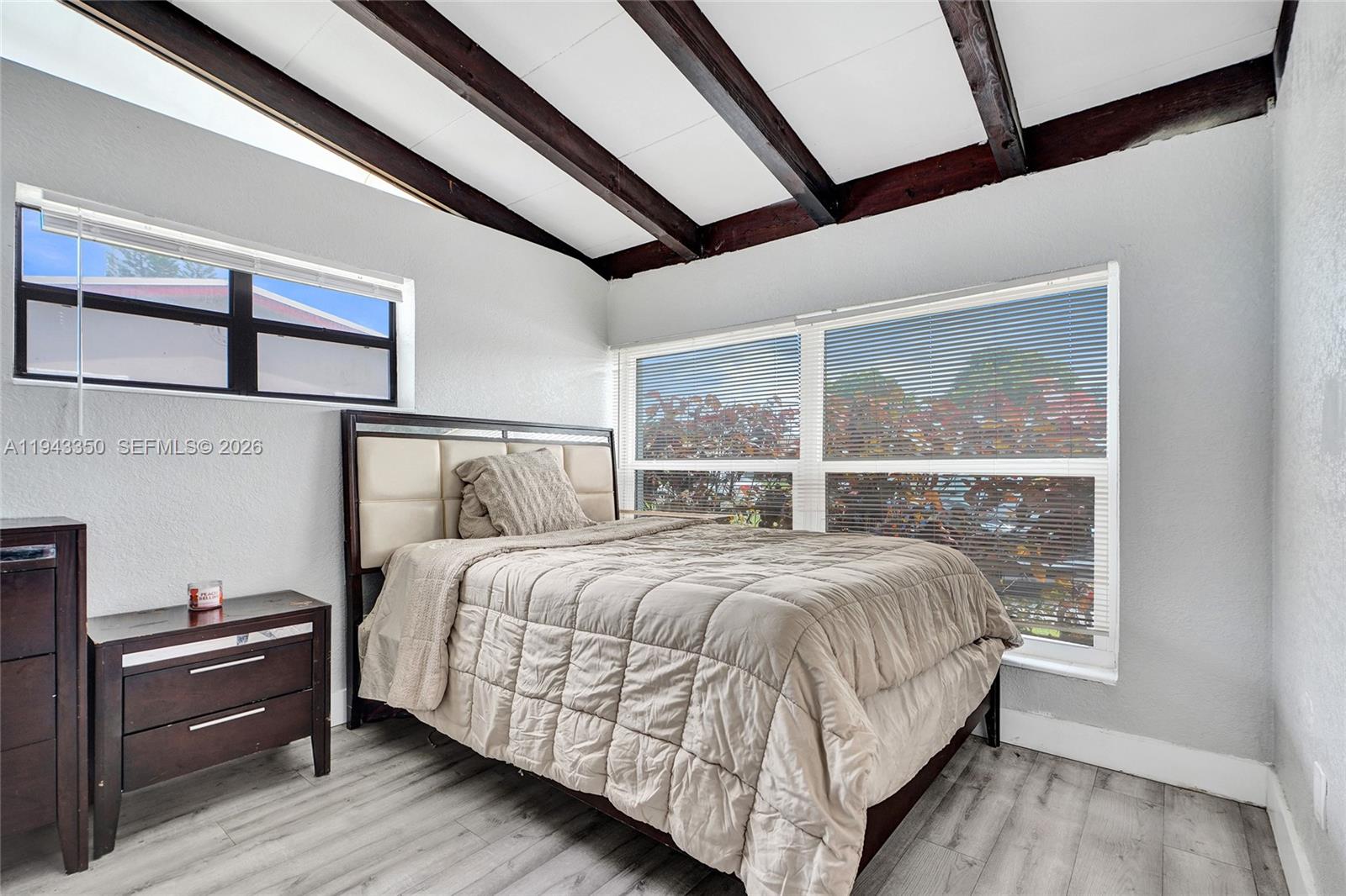 SIERRA MIRADA - Residential