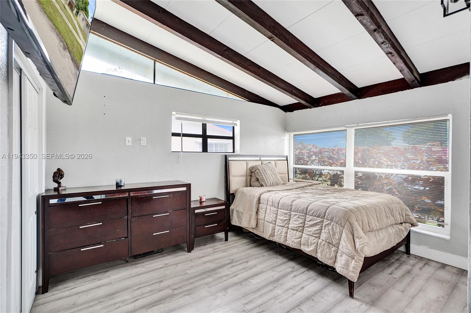 SIERRA MIRADA - Residential