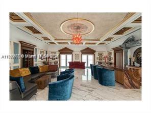 ST TROPEZ ON THE BAY - Residential