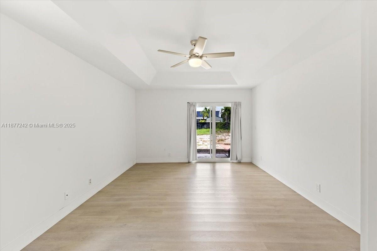 WINSTON PARK - Residential