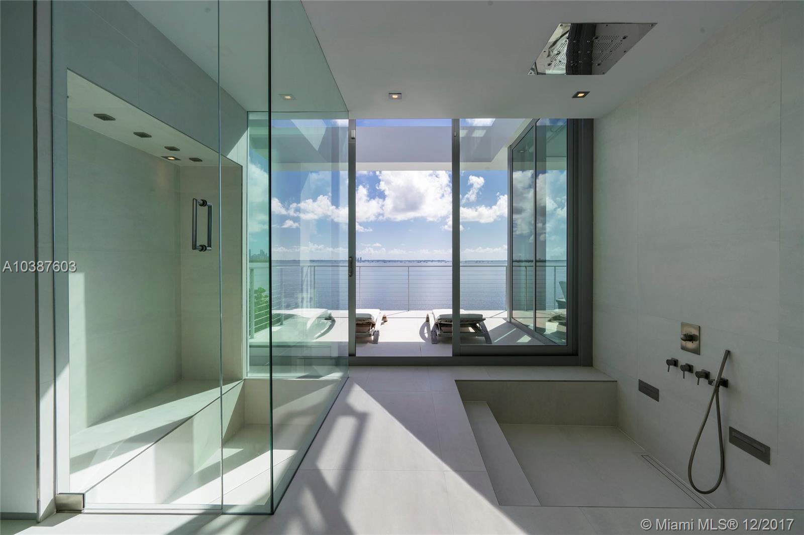 ENTRADA - Residential