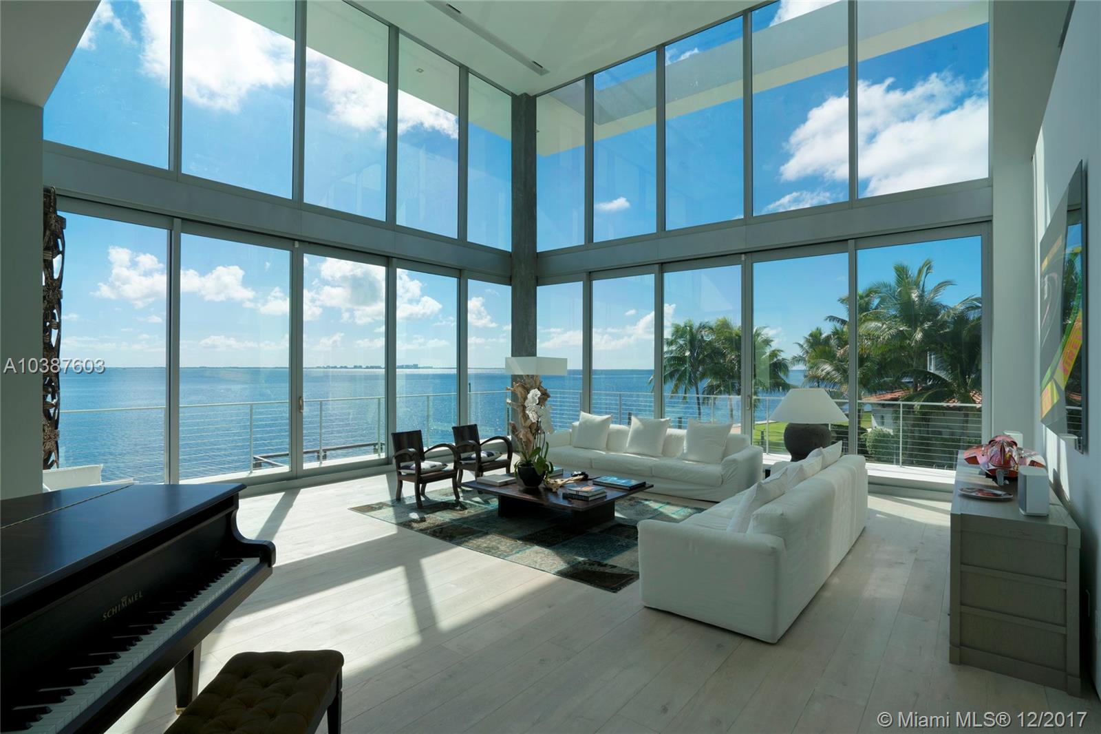 ENTRADA - Residential