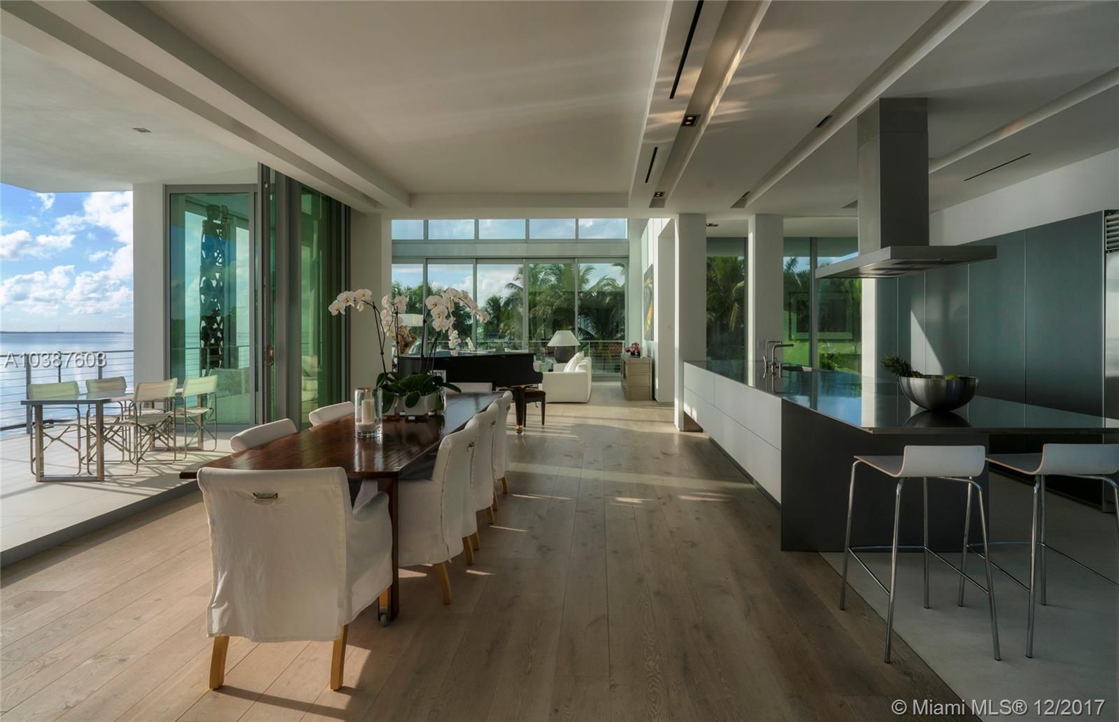 ENTRADA - Residential