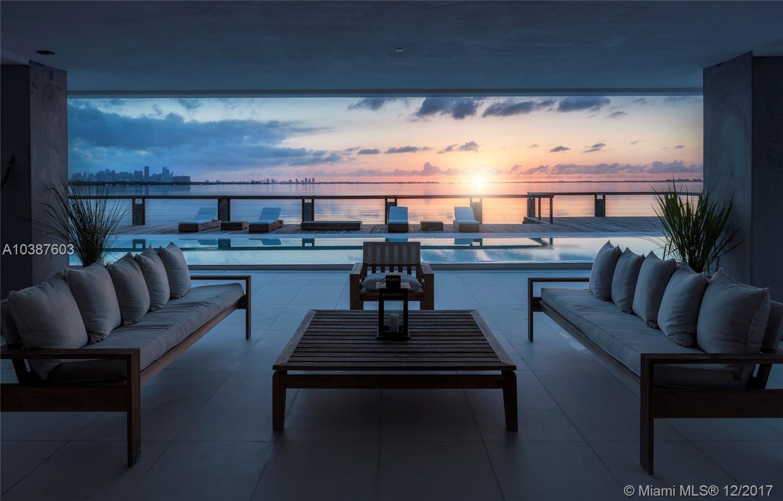 ENTRADA - Residential