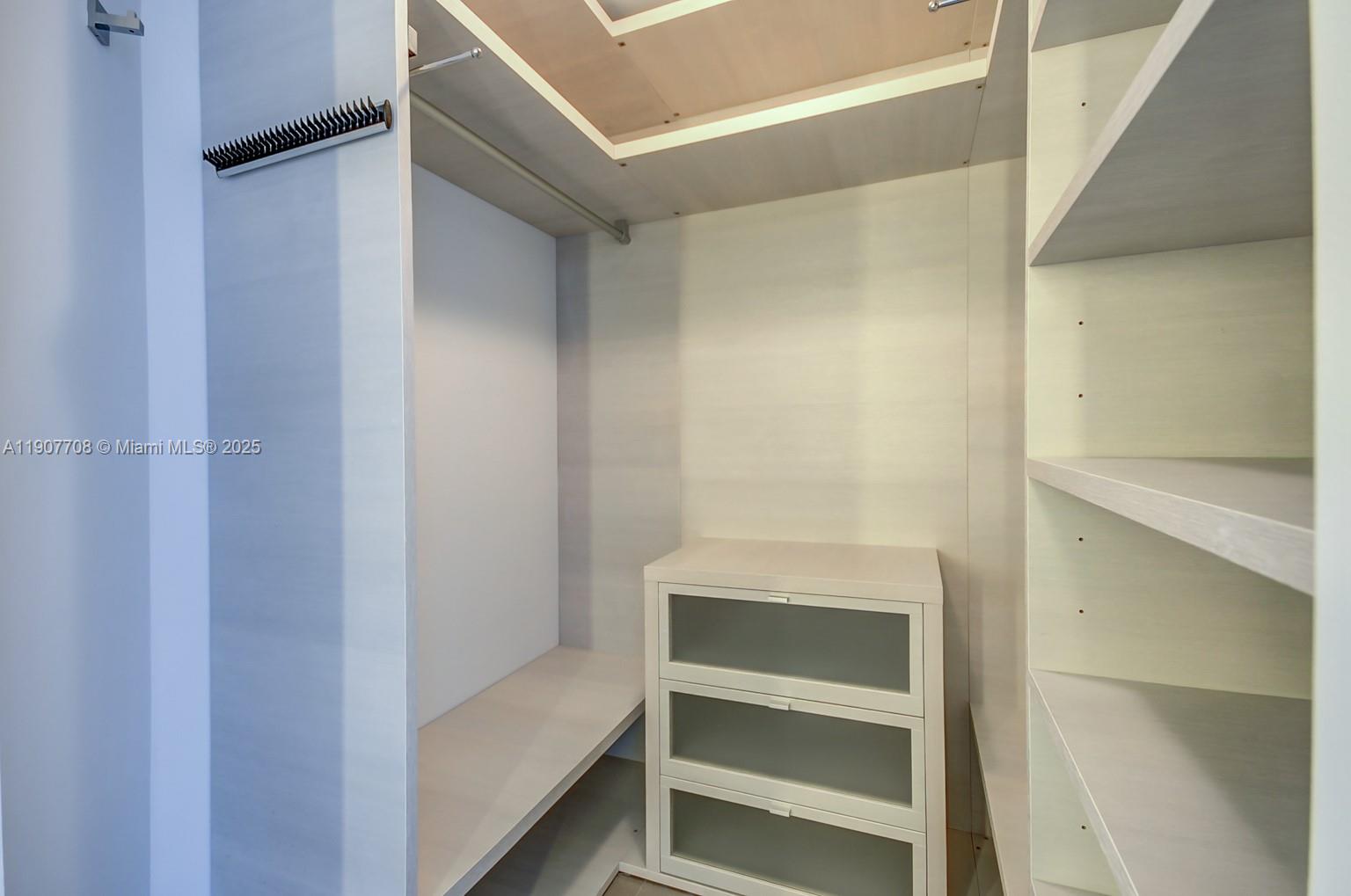 RISE CONDO - Residential Lease