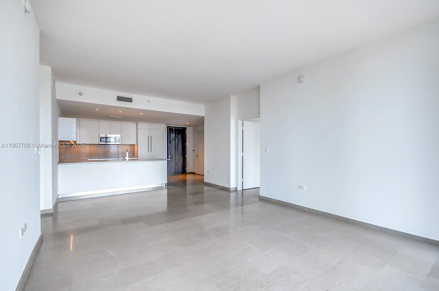 RISE CONDO - Residential Lease