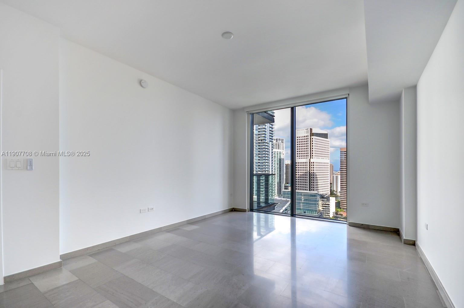 RISE CONDO - Residential Lease