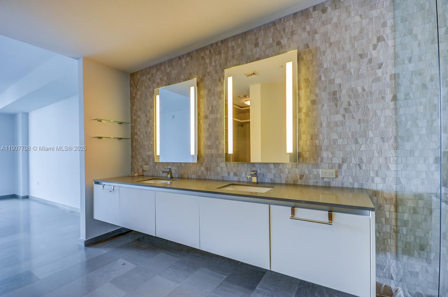 RISE CONDO - Residential Lease