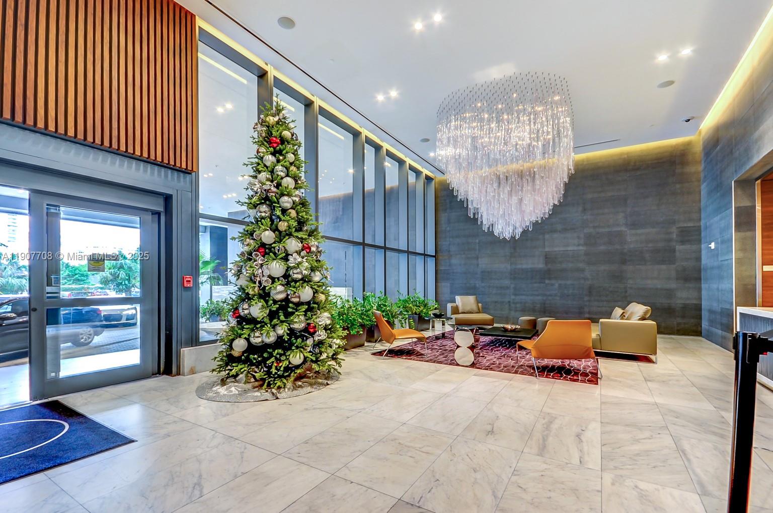 RISE CONDO - Residential Lease