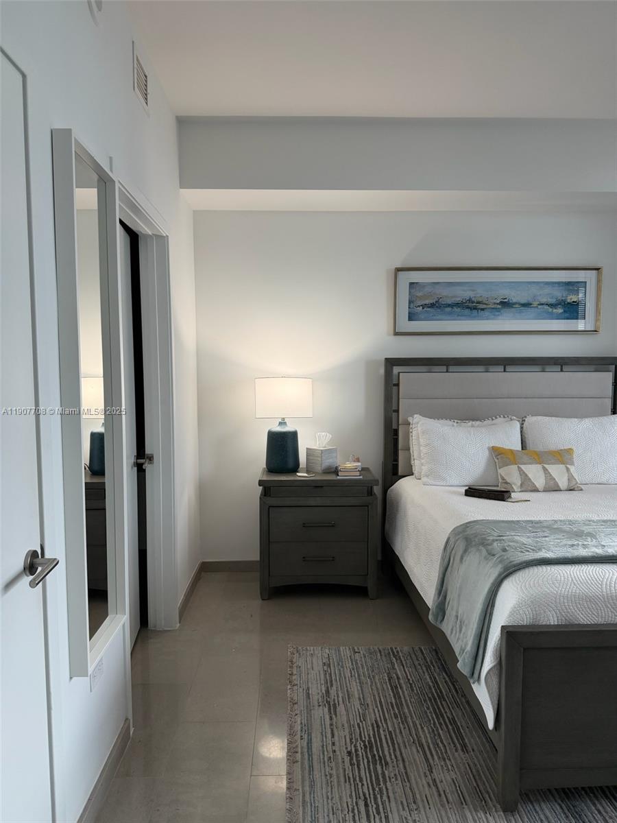 RISE CONDO - Residential Lease