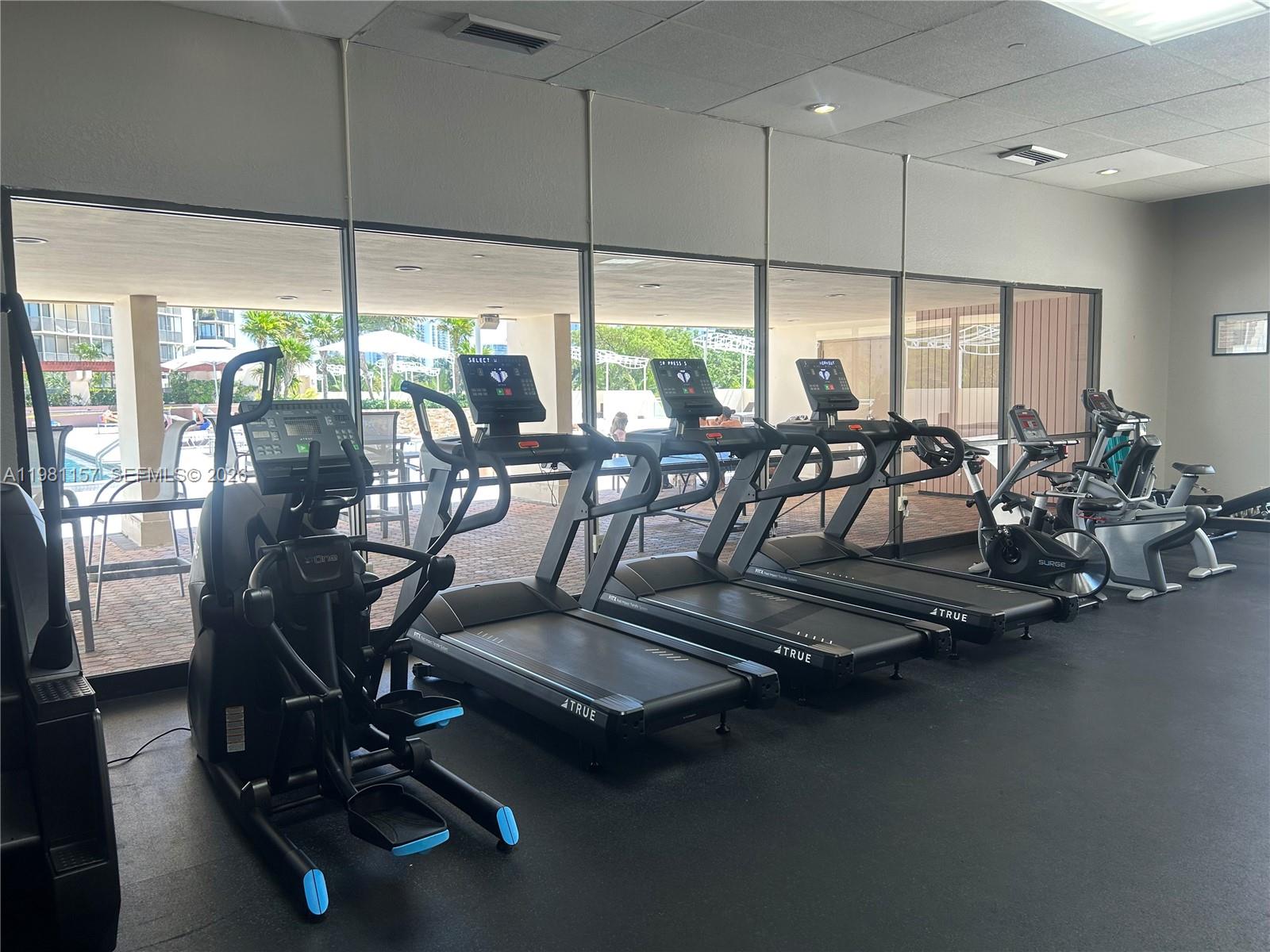 CORONADO CONDO- TOWER II - Residential Lease